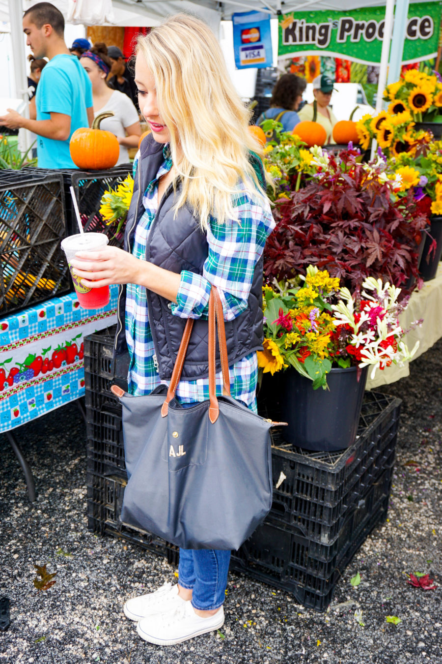 amy-littleson-from-i-believe-in-pink-at-the-richmond-farmers-market-wearing-lauren-james-flannet-and-vest-25
