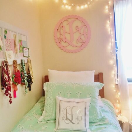 I Believe in Pink dorm decorations and bedding 7