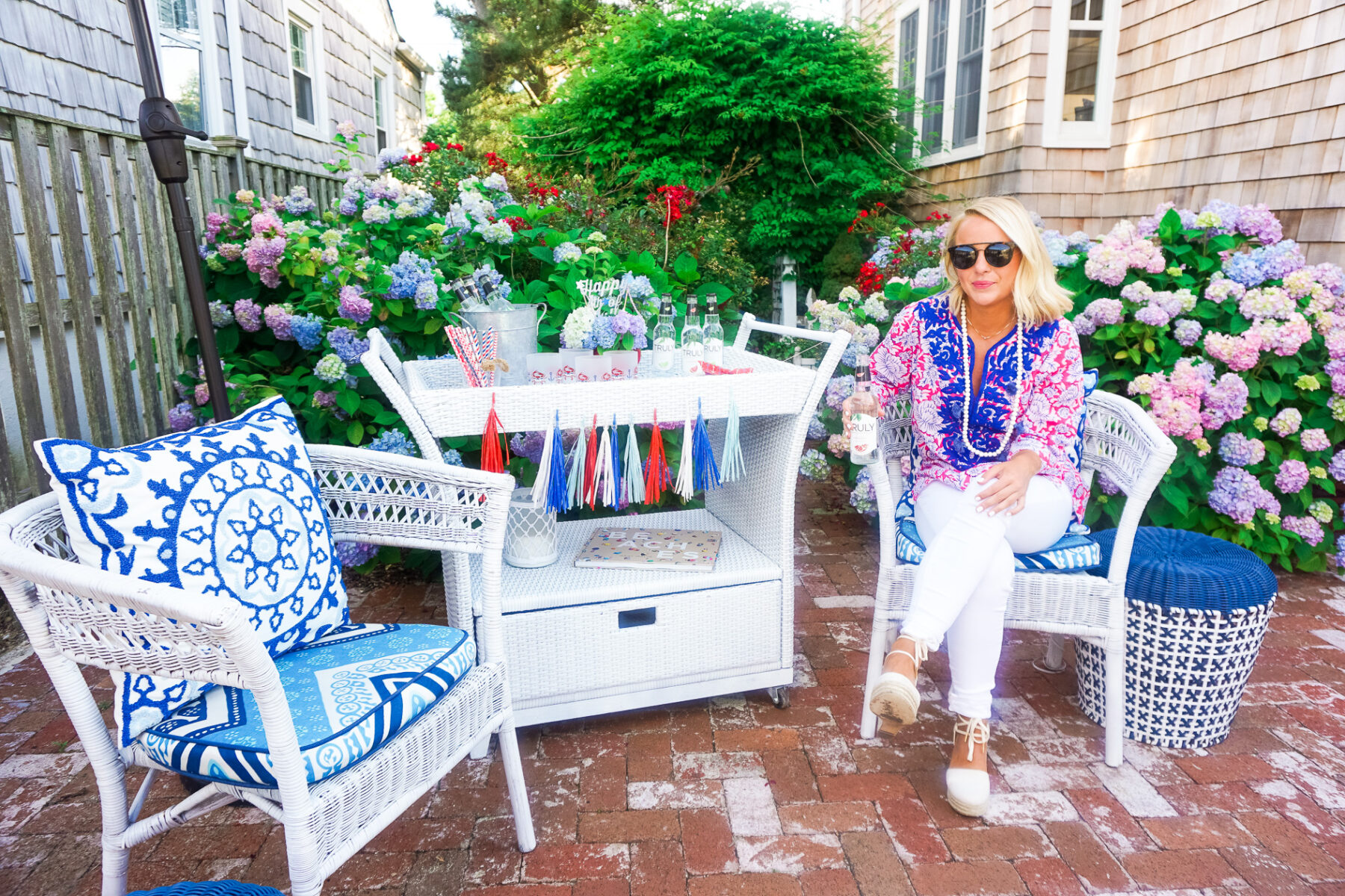 4th of July party on the patio with a summer patriotic bar cart