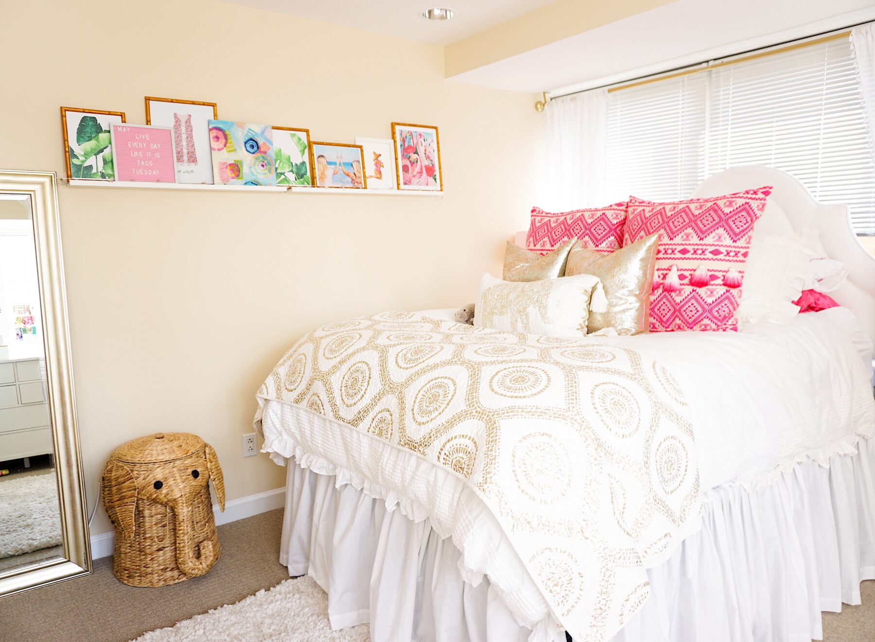 Pink and gold apartment décor with Annie Selke's Pine Cone Hill
