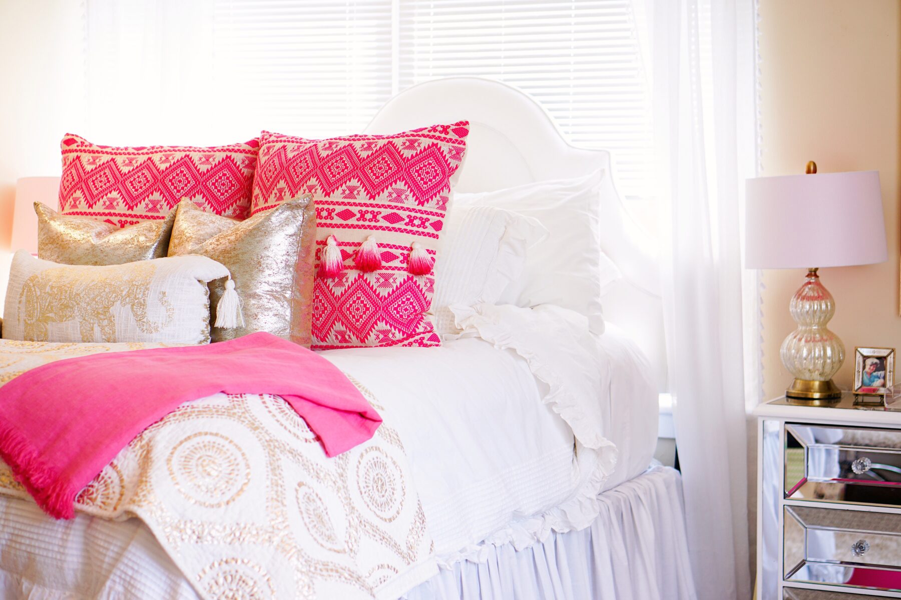 Pink and gold apartment décor with Annie Selke's Pine Cone Hill