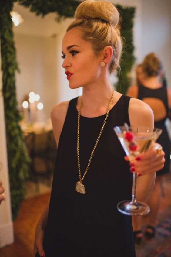 Holiday party outfit and décor inspiration