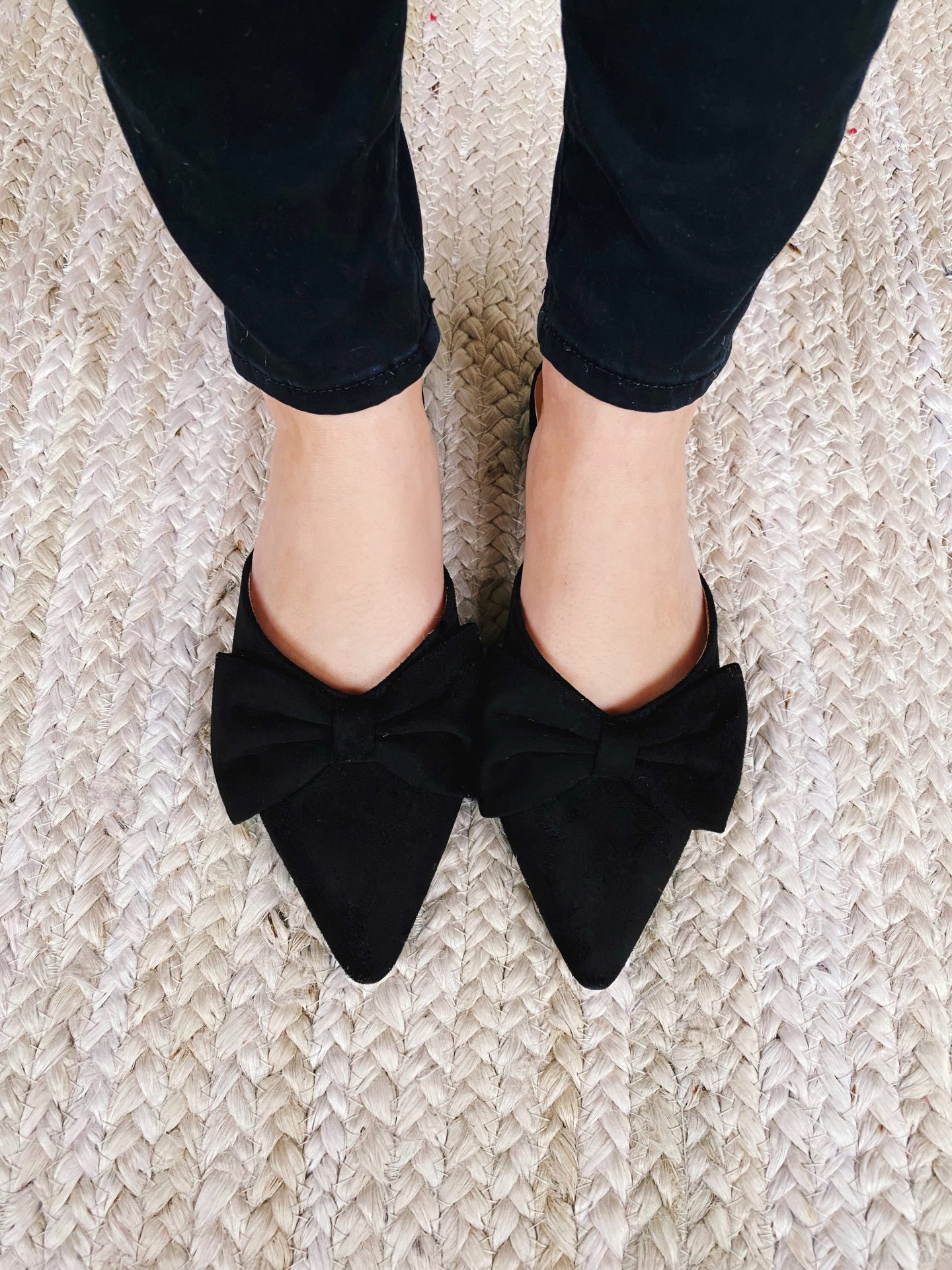 Amazon bow mule flats